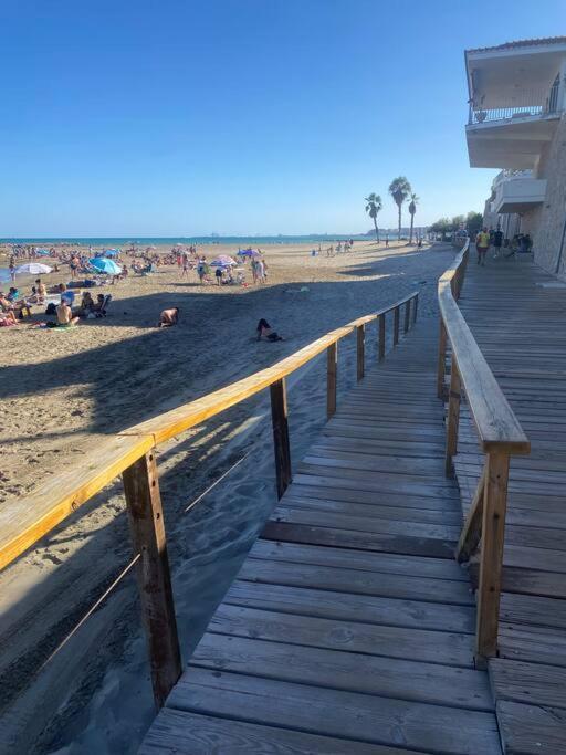 Primera Linea De Playa, Vistas Al Mar Benicàssim Екстериор снимка